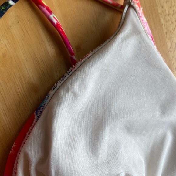 Juicy Couture swim top size M pre-owned condition - Picture 6 of 11